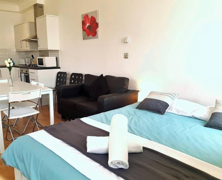 Excellent Studio Flat In Лондон Екстер'єр фото